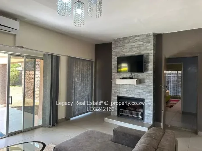 Fully Furnished 3 Bedroom Cluster for Rent – Avondale West