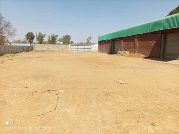 Warehouse & Factory