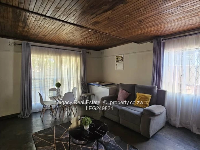 Cozy 3-Bed Walled Home in Kuwadzana - Verandah & Garden