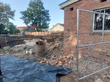 3 Bedroom Flat & Apartment
