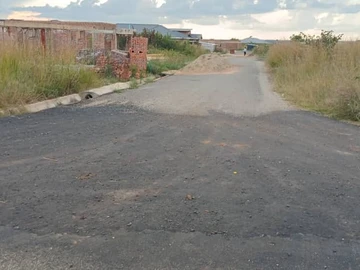 Land