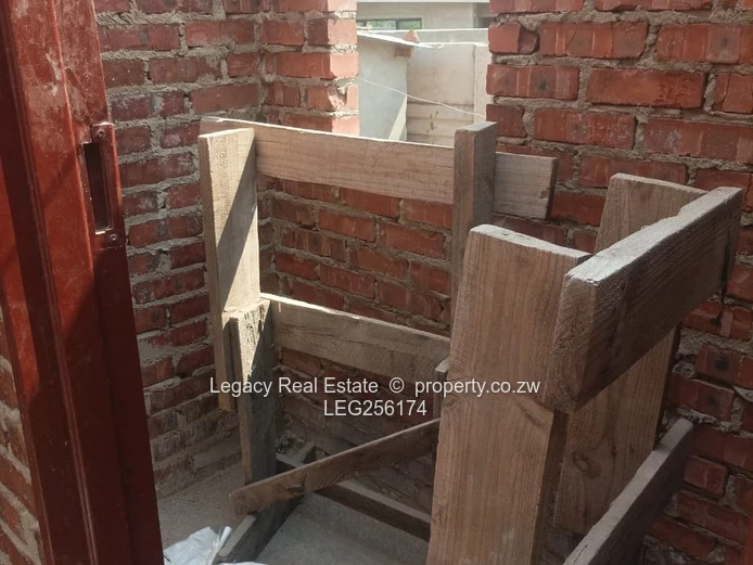 4-Bed Unfinished Home in Fidelity (240m²) with Borehole