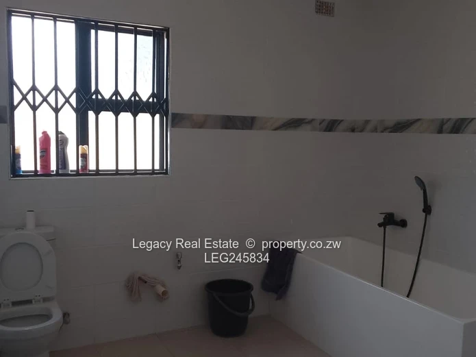 Versatile Business Property To Let In Greendale