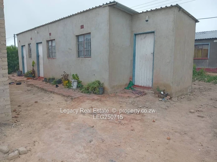 Incomplete 4-Bedroom House For Sale In Northwood, Chivhu – Excellent Investment Opportunity