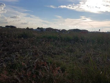 Prime Commercial Land in Damofalls: 1200m² with Utilities