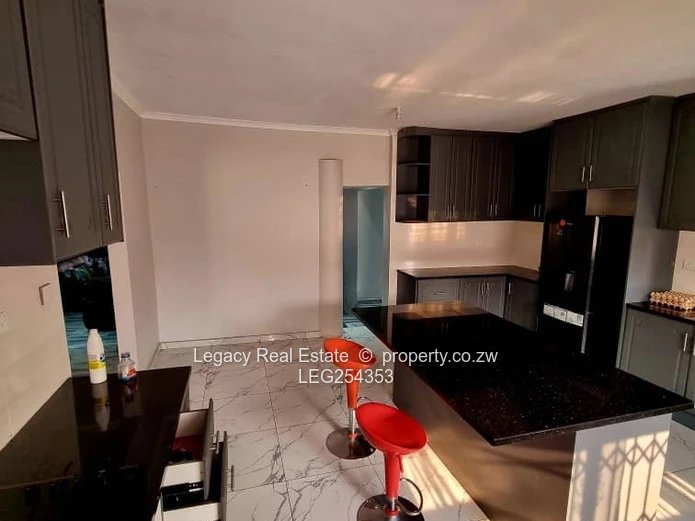 Modern 5BR/3BA in Sandton Park, Harare West — 1000m² + Borehole (Sole Mandate)