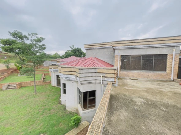 7 Bedroom House