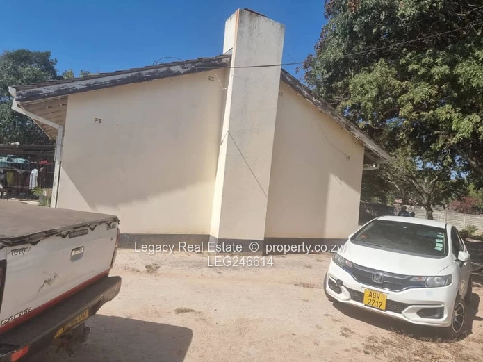 Comfortable Living Off Forbes Road,A Rare Find In Uplands Waterfalls