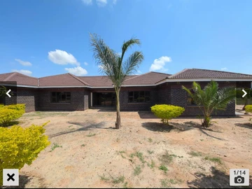 Spacious 4-Bedroom Home with Borehole in Knowe, Norton