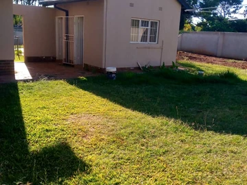 3 Bedroom House with Pool & Borehole for Rent in Greendale, Harare