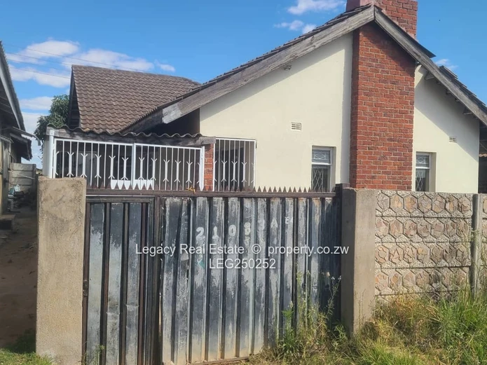 3-Bed Renovation Opportunity with Borehole in Chitungwiza