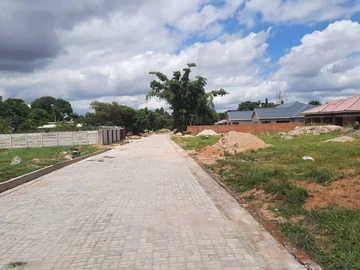 3 Bedroom Flat & Apartment