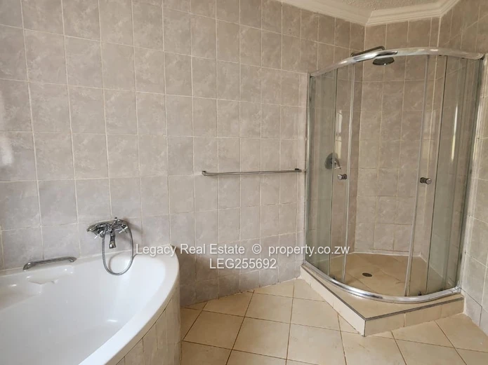 Spacious 4-Bed Brookview Home with Garden & Borehole