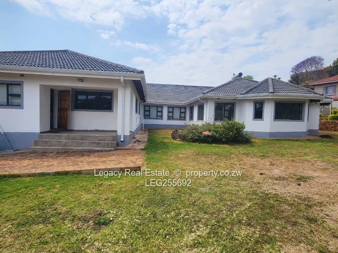 Spacious 4-Bed Brookview Home with Garden & Borehole