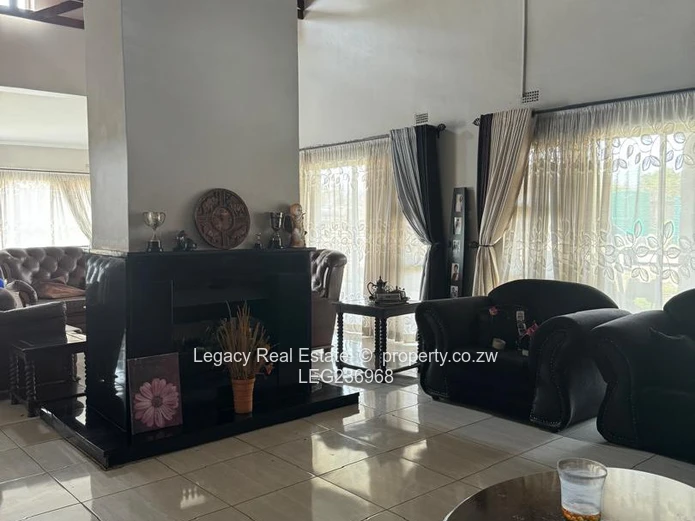 Entertainment-Ready Home with Gym in Old Arlington Park,Secure, Stylish & Spacious – 4-Bed Home i