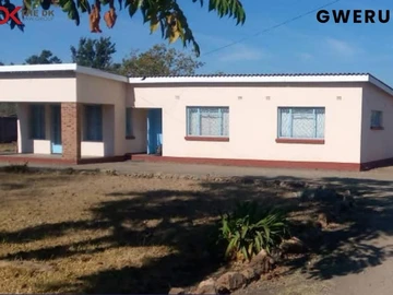 Charming Riverside 3-Bed Home with Cottage 