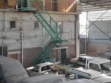 Warehouse & Factory