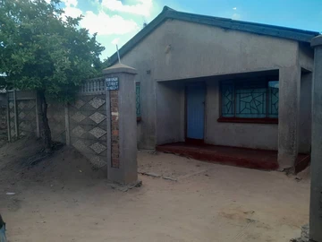 4-Bed Zengeza Home: Good Investment Opportunity