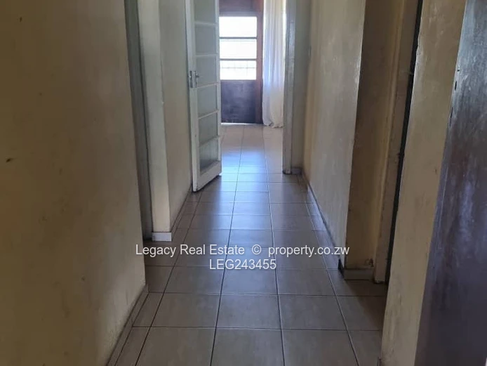 Diamond In The Rough ,High ROI Potential,Hatfield Developer’s Dream.