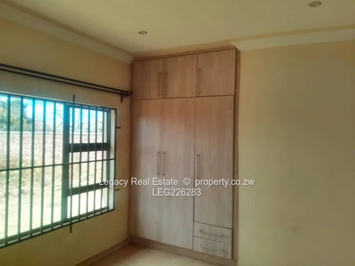 Well-Built Home with Borehole – Westgate Fairview