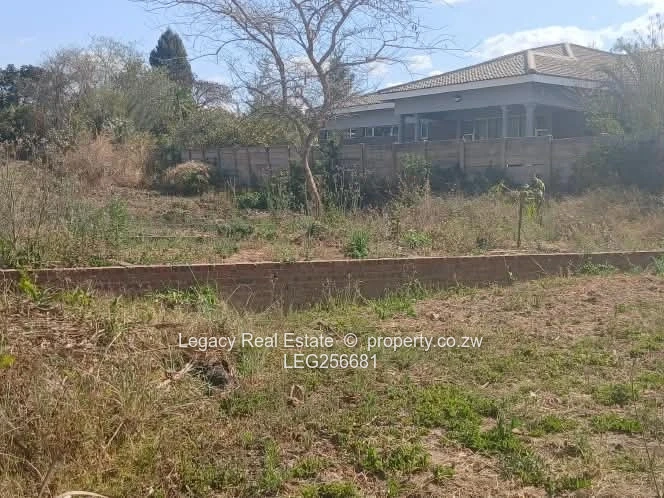 778 m² Rydale Ridge Stand — Gravel Road Access & City Views