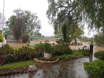 Hotel & Lodge