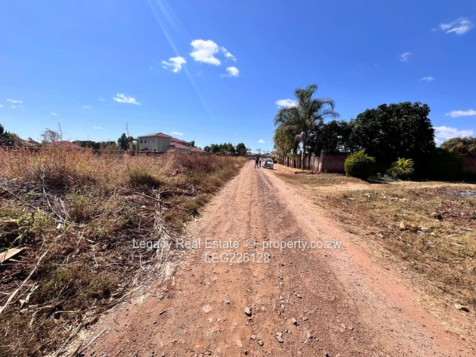 Grand Gletwyn Gem – Expansive 3700sqm Stand