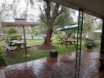 Hotel & Lodge