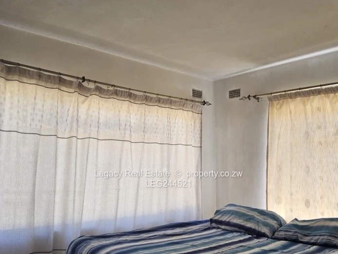 Neat & Secure 2-Bedroom Cottage To Let In Hatfield