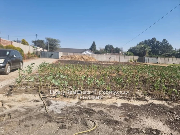Sunny 2-Bed Cottage in Marlborough, Harare West — Borehole