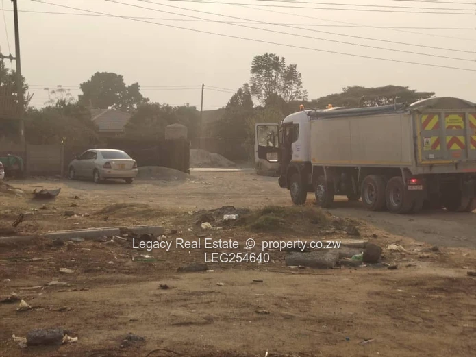 Waterfalls Warehouse & Factory - 4000m² Yard, Borehole, Truck Access (Sole Mandate)