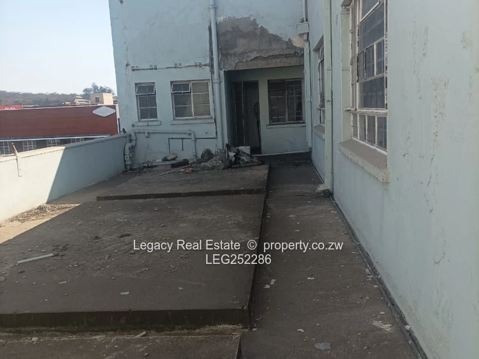 Double-Storey Retail with Busy Main Road Frontage, Harare CBD (Sole Mandate)