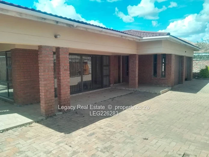 Well-Built Home with Borehole – Westgate Fairview
