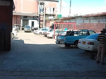 Warehouse & Factory