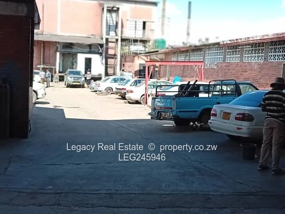 Strategic Warehouse And Office Complex Near Bulawayo CBD,High-Yield Commercial Property For Sale. (Sole Mandate)