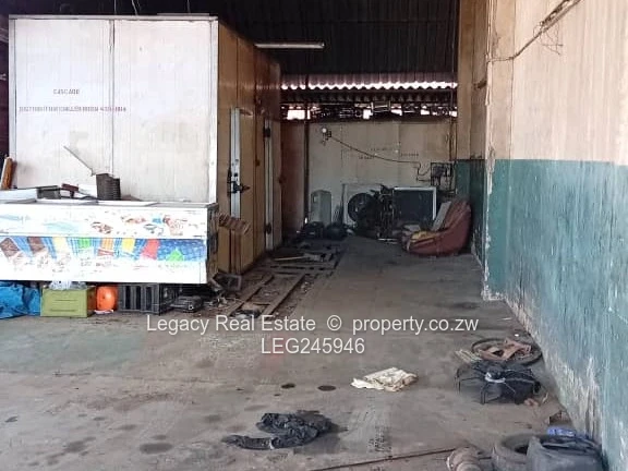 Strategic Warehouse And Office Complex Near Bulawayo CBD,High-Yield Commercial Property For Sale. (Sole Mandate)