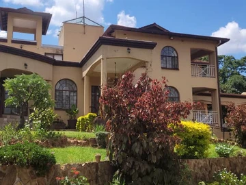 Spacious Double-Storey Home for Rent in Umwinsidale.