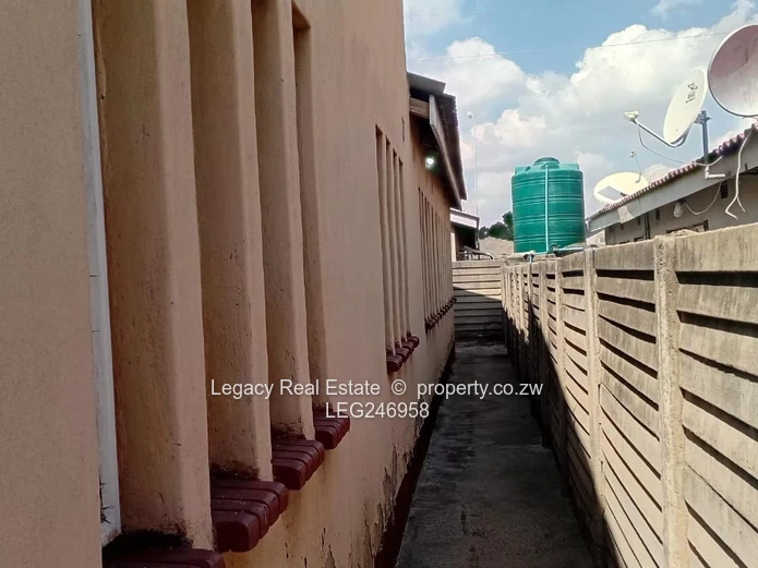St Mary’s Solid 3-Bedroom House For Sale In Chitungwiza