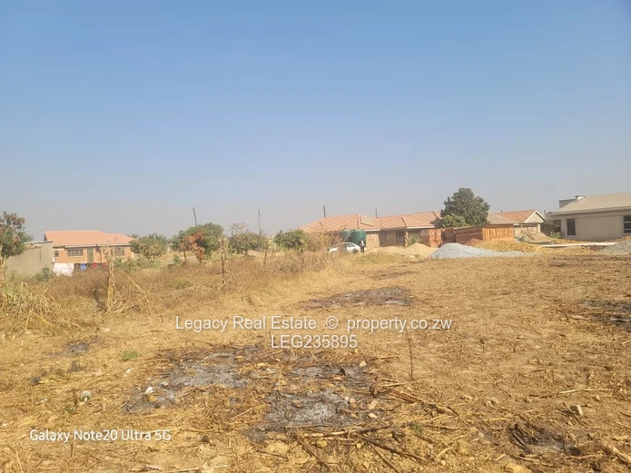590 m² Serviced Stand in Granary Park — Near New Homes