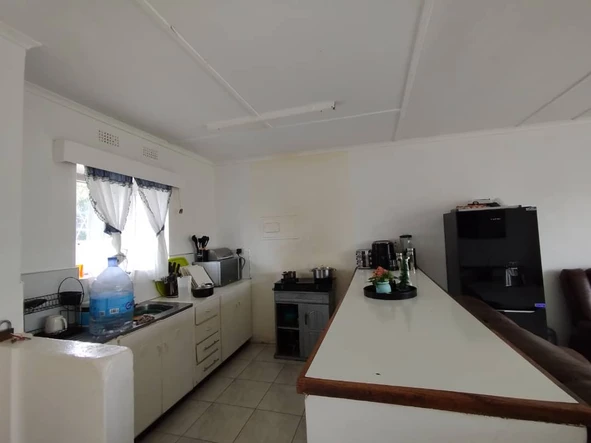 2 Bedroom Garden Flat