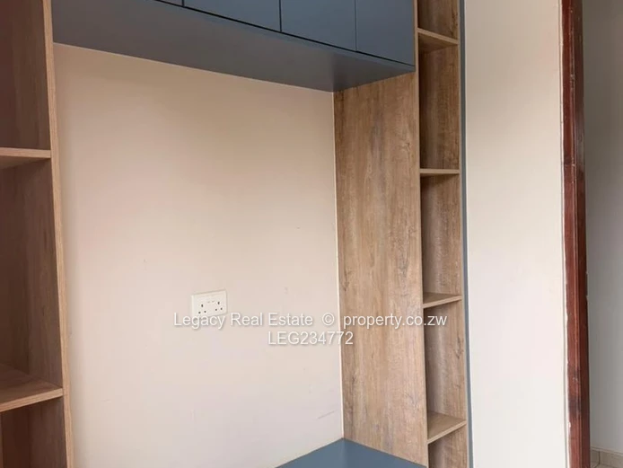 Modern Borrowdale Duplex – Prime Crowhill Location.