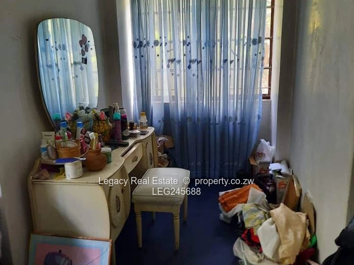 Lake Chivero 8-Bed Split-Level Home - Renovator's Dream