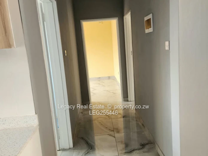 Chishawasha Cottage | Available 1 October