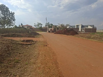 Stands & Residential Land