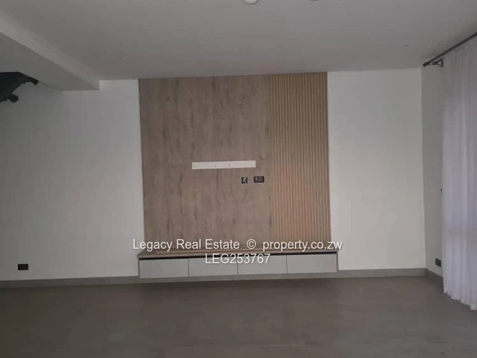 Prestigious 4-Bedroom Home To Let – Borrowdale West,Premium Living, Exceptional Location – Pokugara