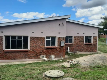 3 Bedroom Flat & Apartment