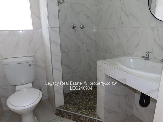 Elegant 3-Bedroom Garden Flat To Let In Kamfinsa, Greendale