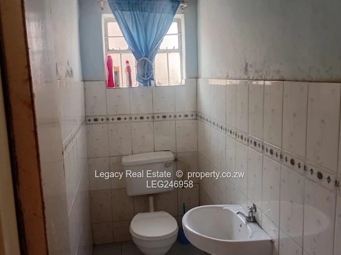 St Mary’s Solid 3-Bedroom House For Sale In Chitungwiza