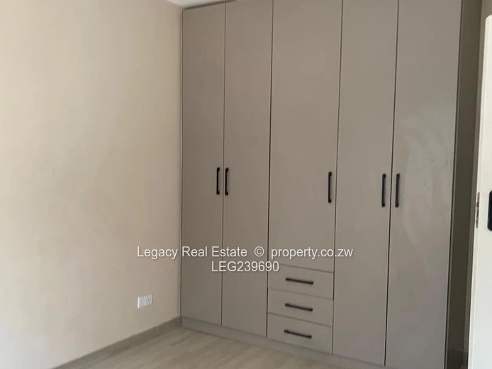 Modern 4-Bedroom Townhouse In Secure Marlborough Complex