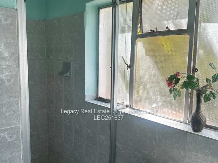 Grand Residence With Pool & Beautiful Gardens,Premium Property In The Heart Of Vainona. (Sole Mandate)